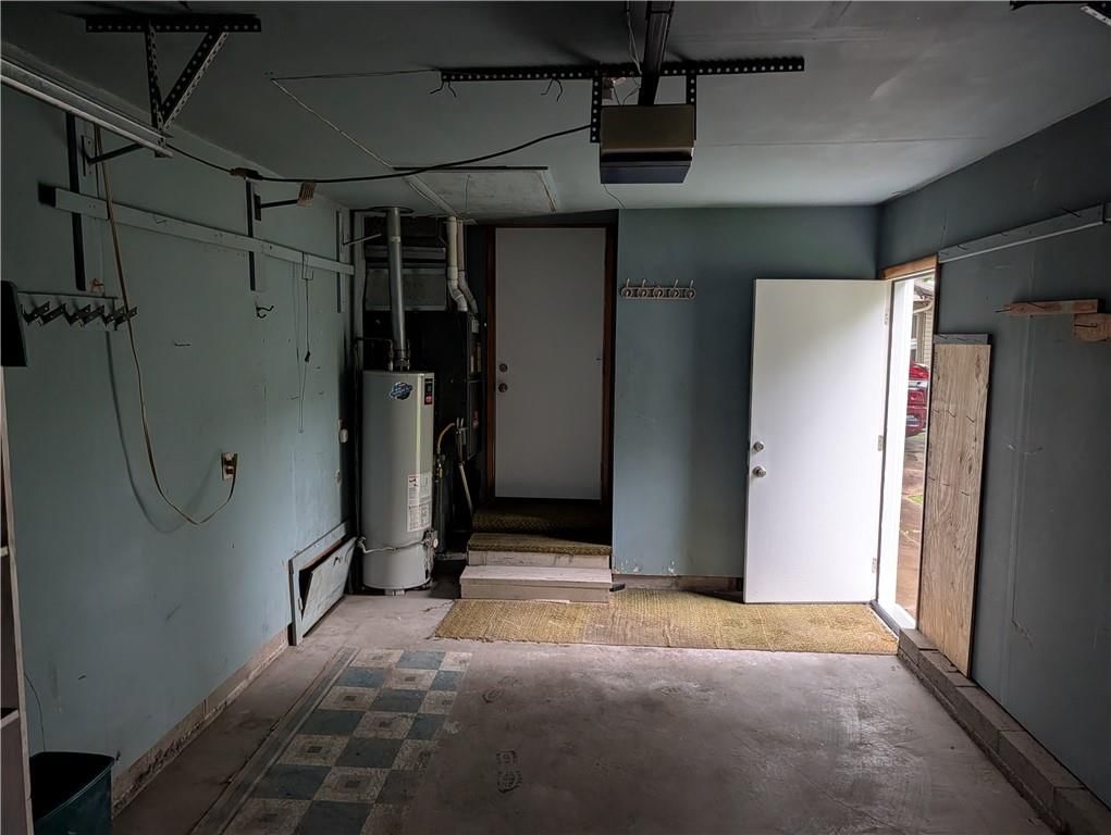902 W 1st Street — photo 20