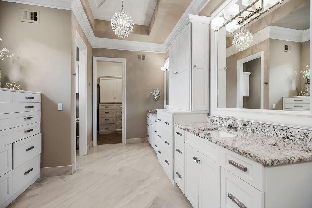 4600 W 146th Street — photo 37