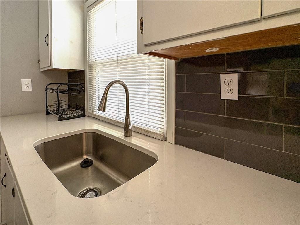 3719 Benton Boulevard — photo 14