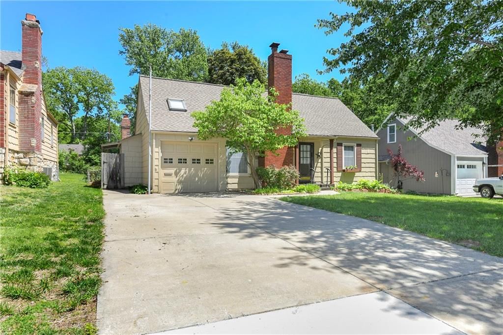 5327 Outlook Street — photo 3