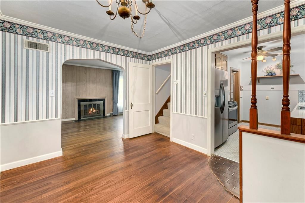 5327 Outlook Street — photo 10