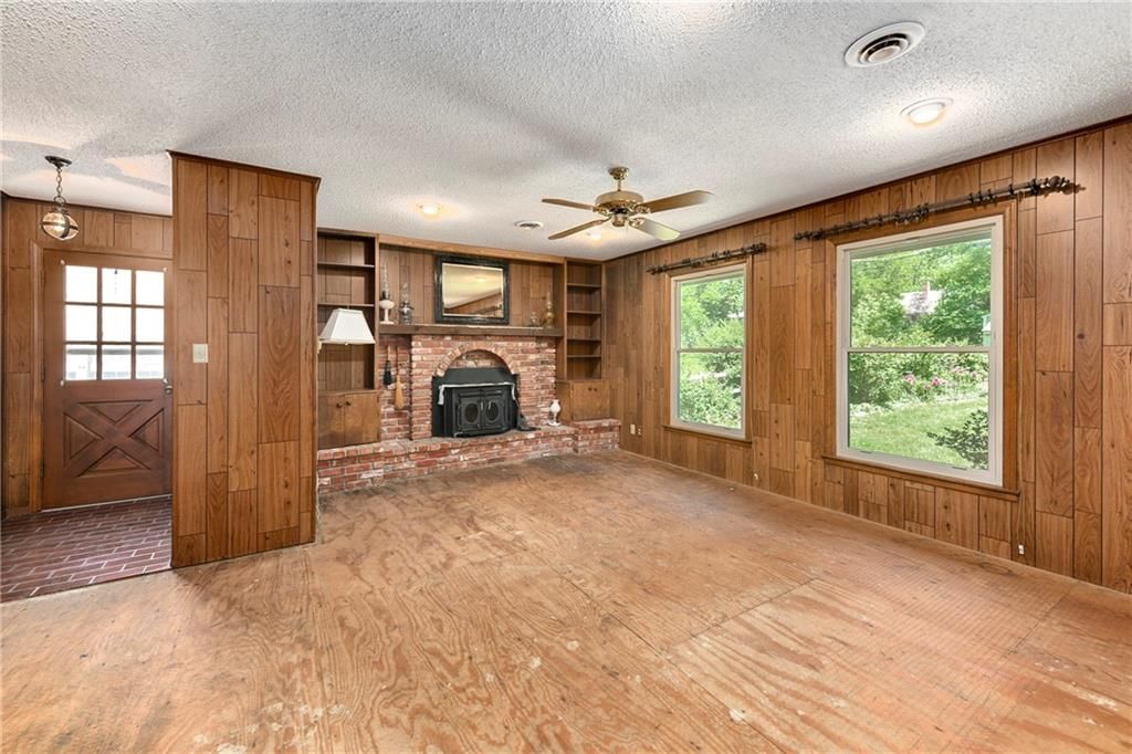 5327 Outlook Street — photo 16
