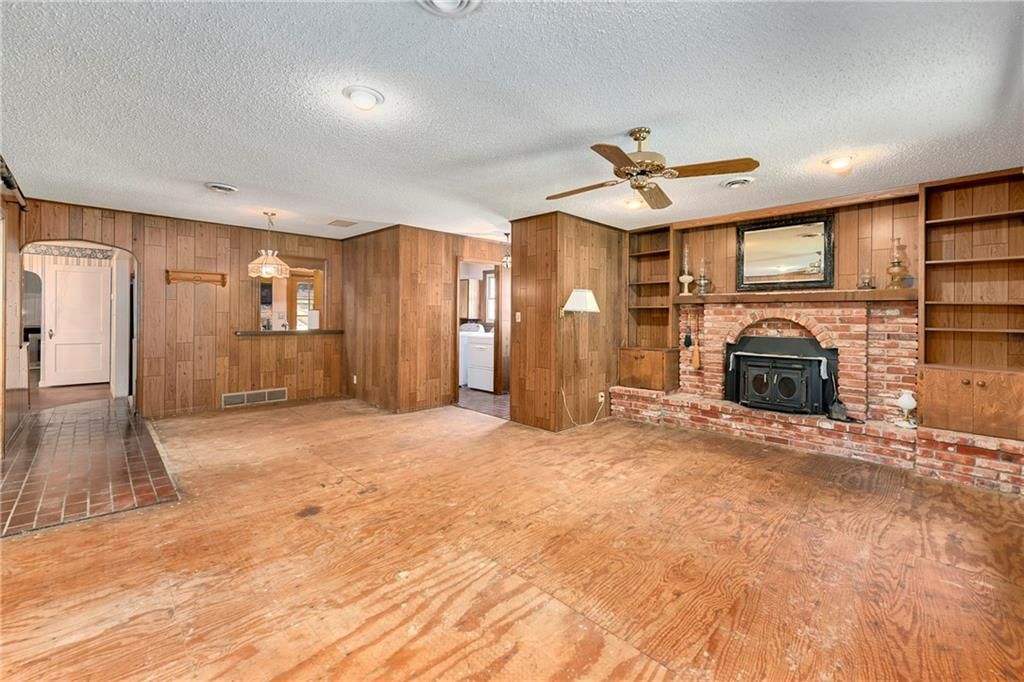 5327 Outlook Street — photo 18