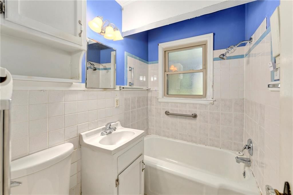 5327 Outlook Street — photo 20