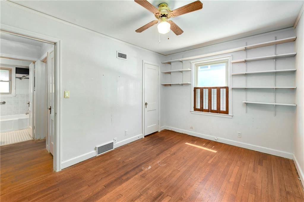 5327 Outlook Street — photo 25