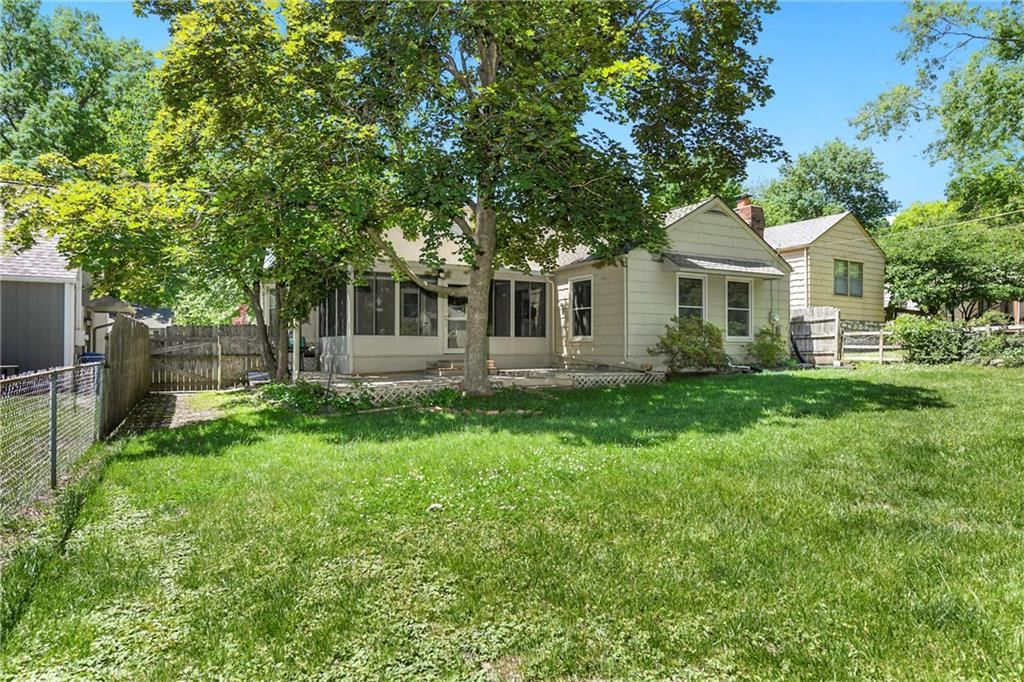 5327 Outlook Street — photo 37