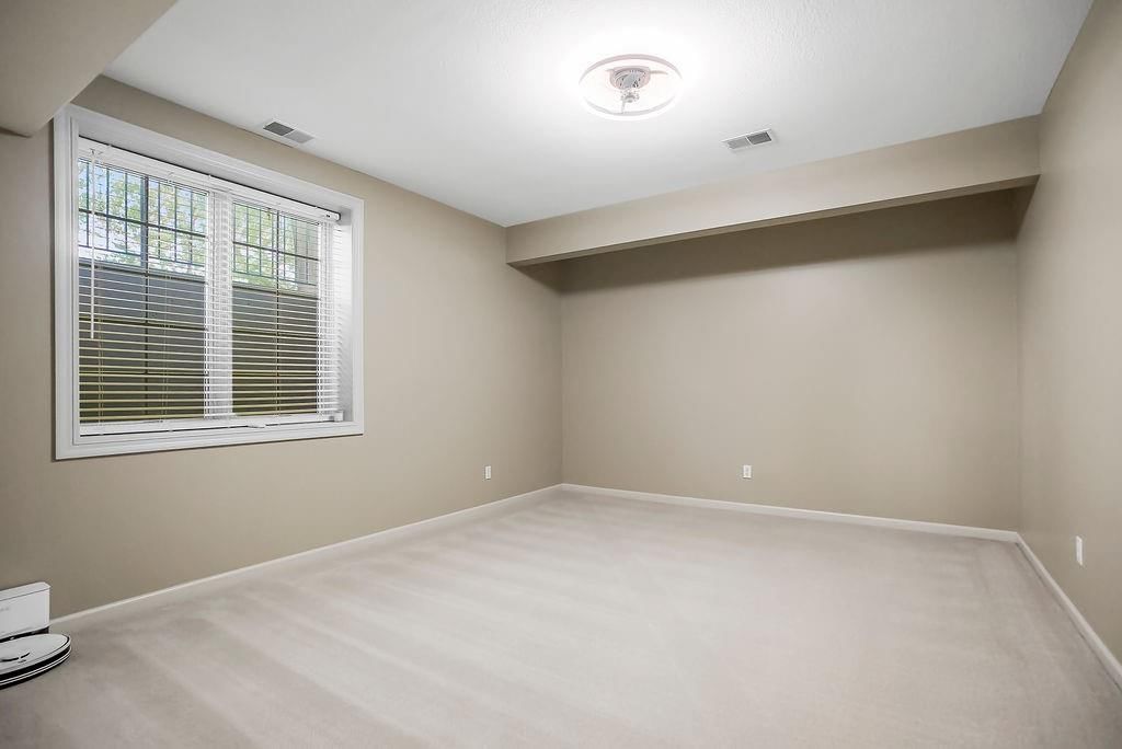 9005 W 161 Street — photo 28