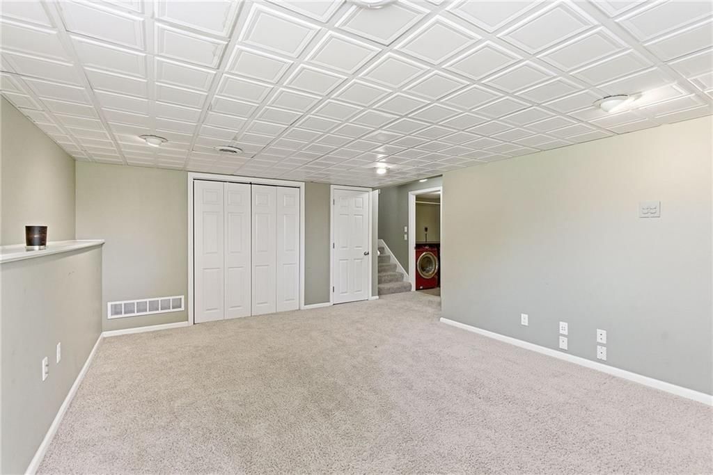19026 W 163RD Place — photo 37