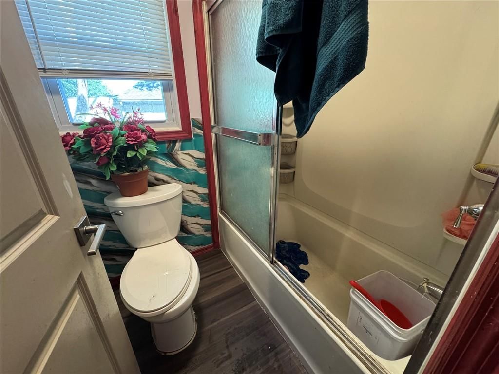 4416 Saint John Avenue — photo 6