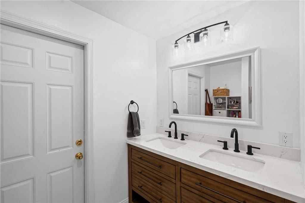 5316 W 49th Street — photo 6