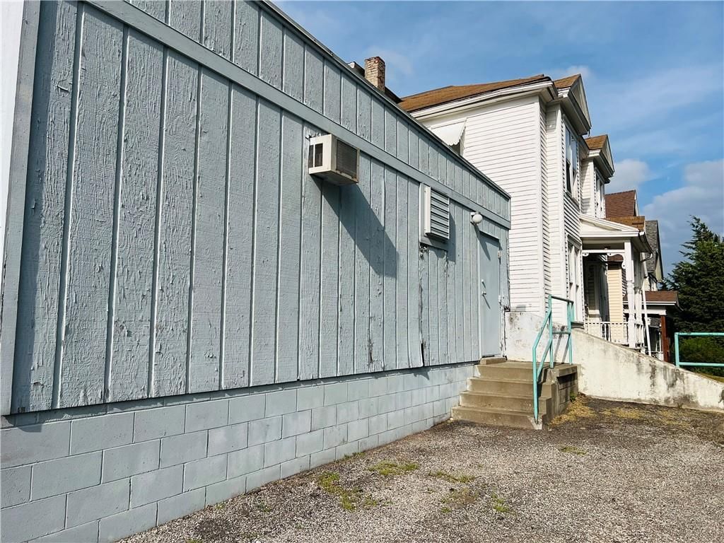 2201 Jules Street — photo 4