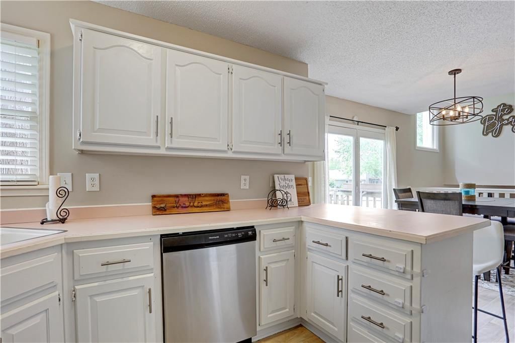 7903 Spring Valley Road — photo 8