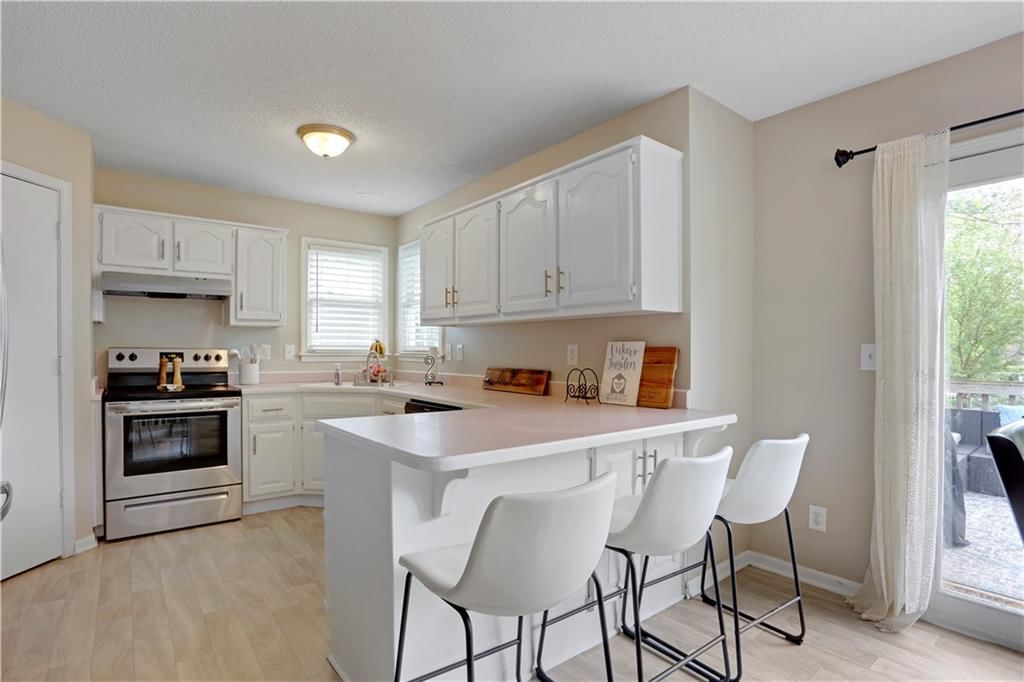 7903 Spring Valley Road — photo 12