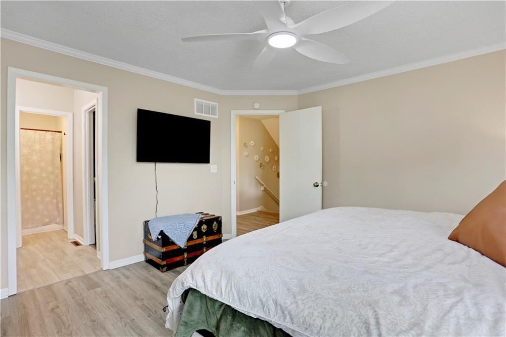 7903 Spring Valley Road — photo 14