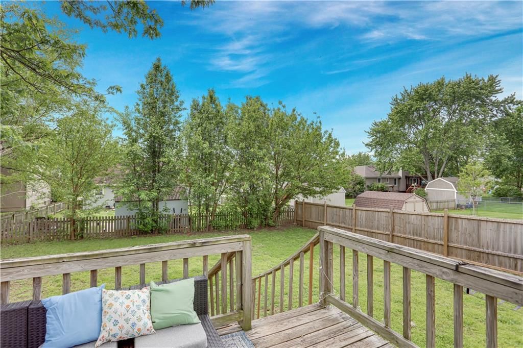 7903 Spring Valley Road — photo 23