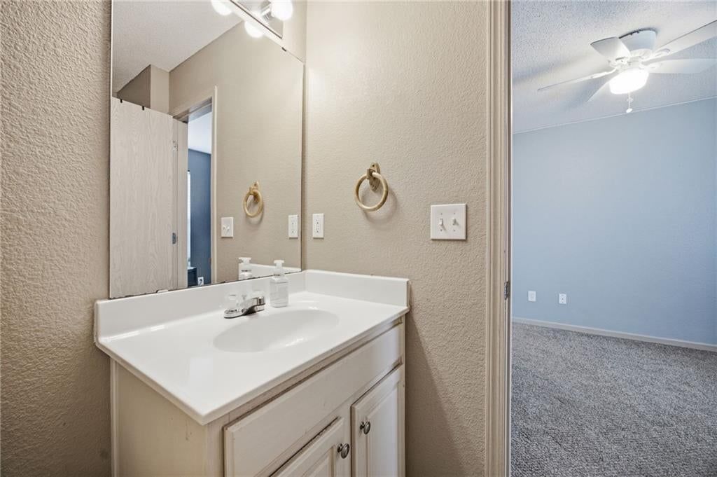 Photo 32 of 35 - 15500 NW 123rd Street, Platte City, MO 64079