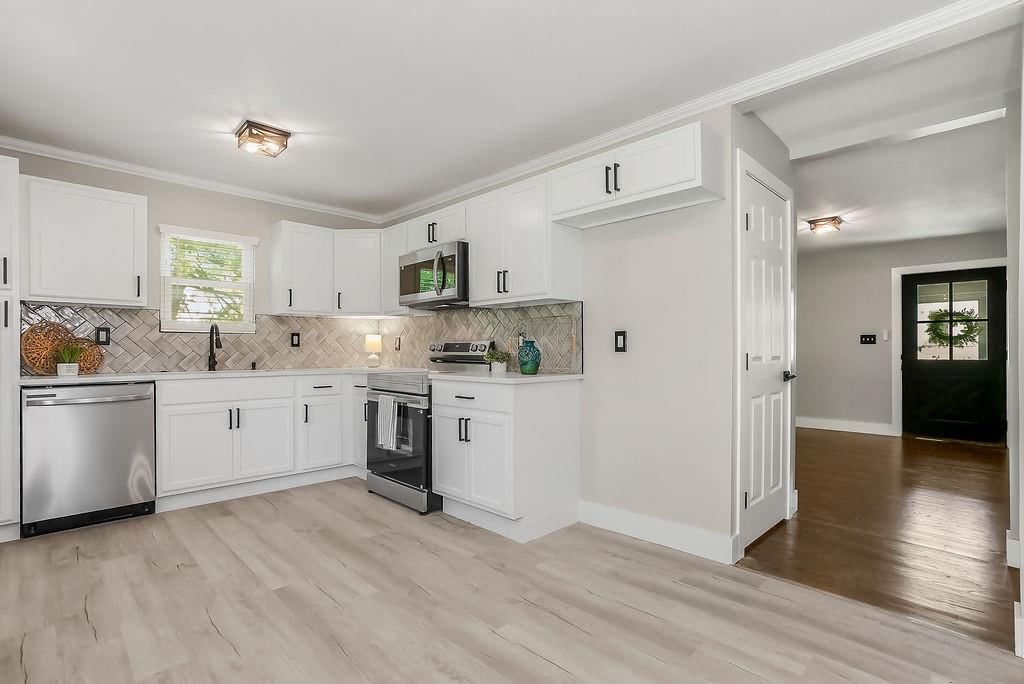 5002 N Chelsea Avenue — photo 9