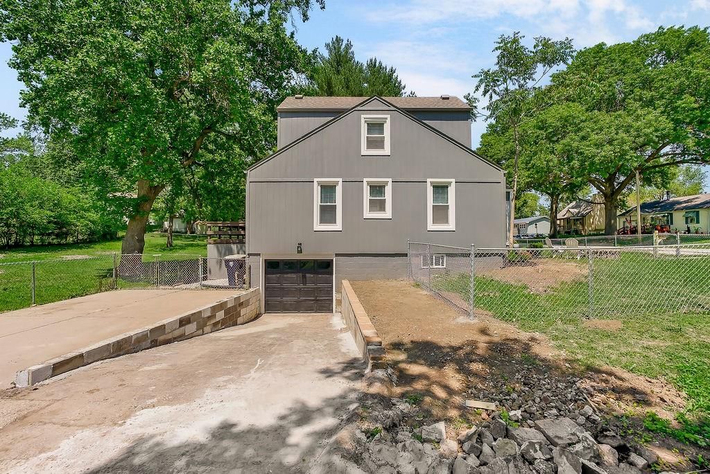 5002 N Chelsea Avenue — photo 33