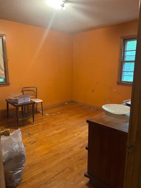 3737 N Walrond Avenue — photo 8