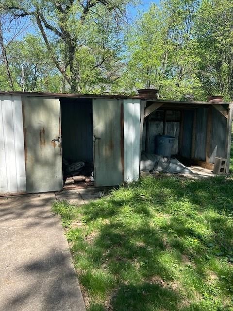 3737 N Walrond Avenue — photo 15