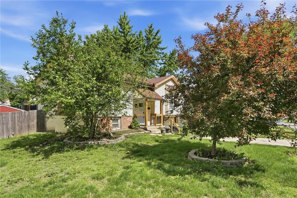 10412 Sycamore Avenue — photo 3