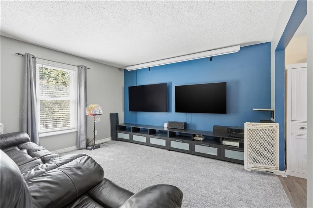 10412 Sycamore Avenue — photo 5