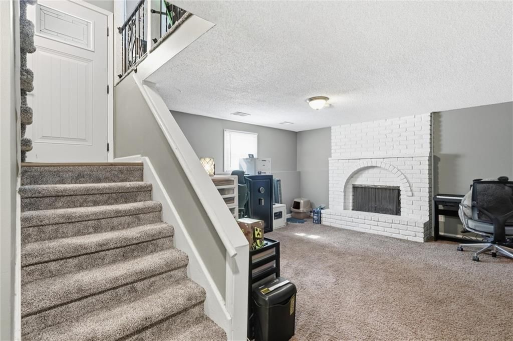 10412 Sycamore Avenue — photo 20