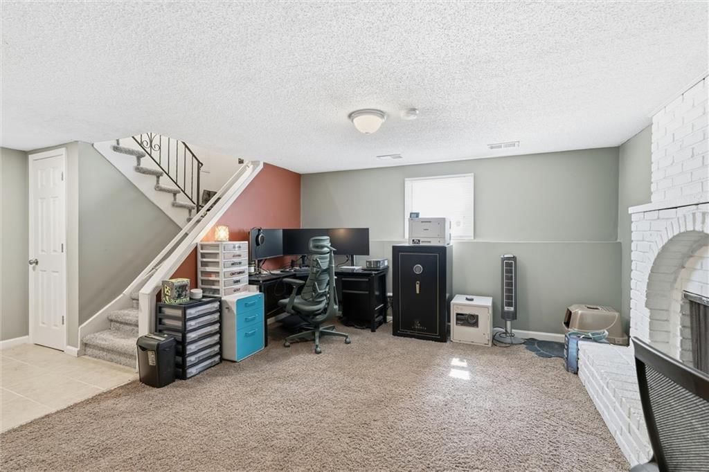 10412 Sycamore Avenue — photo 23