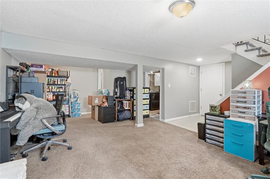 10412 Sycamore Avenue — photo 24