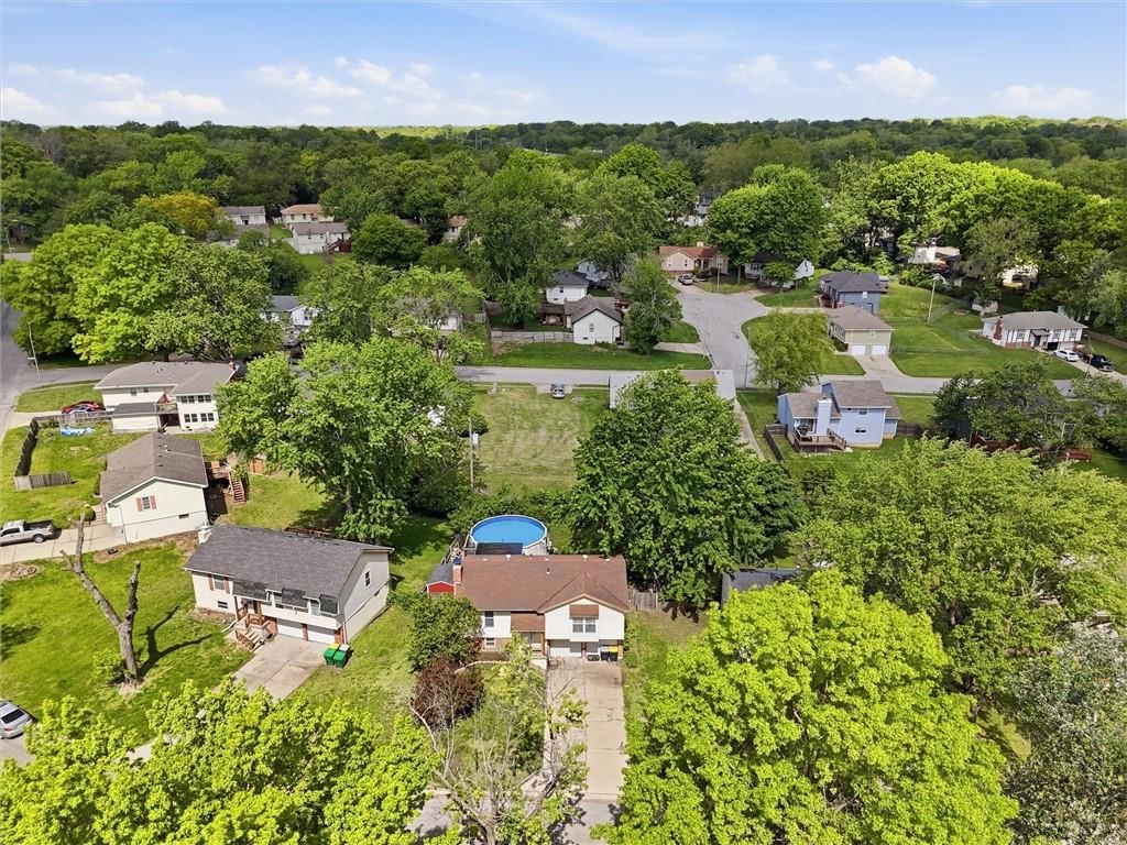 10412 Sycamore Avenue — photo 34