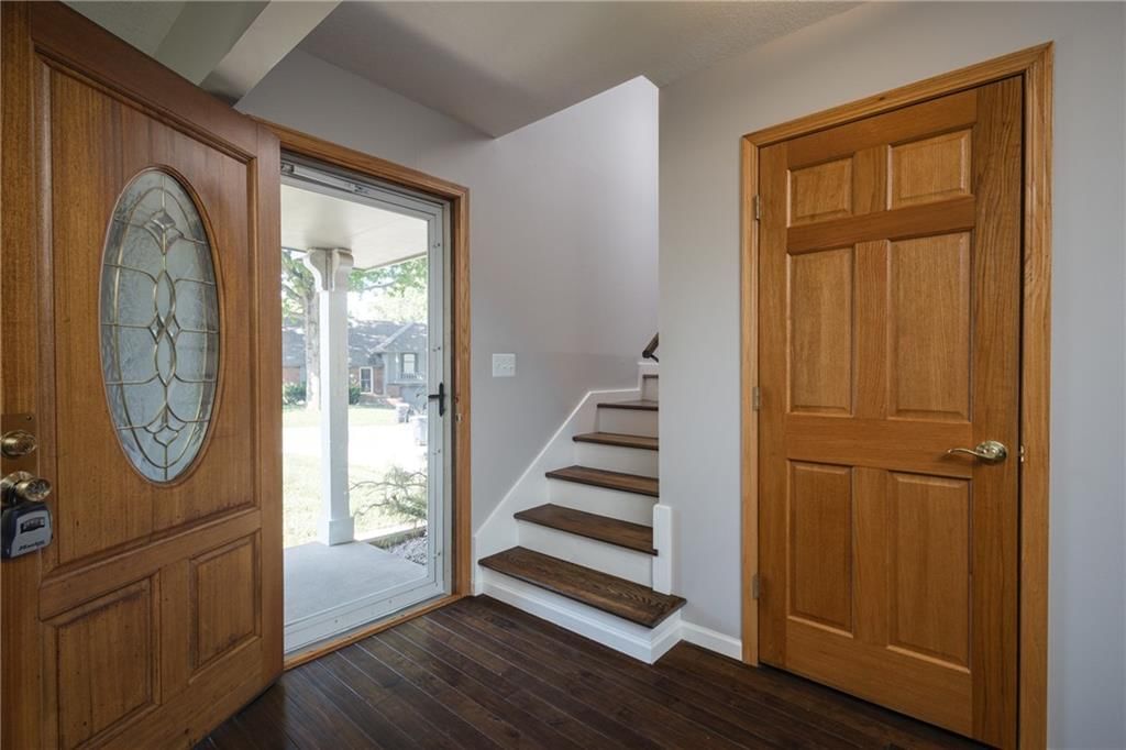 Photo 8 of 47 - 13106 E 53rd Terrace, Kansas City, MO 64133
