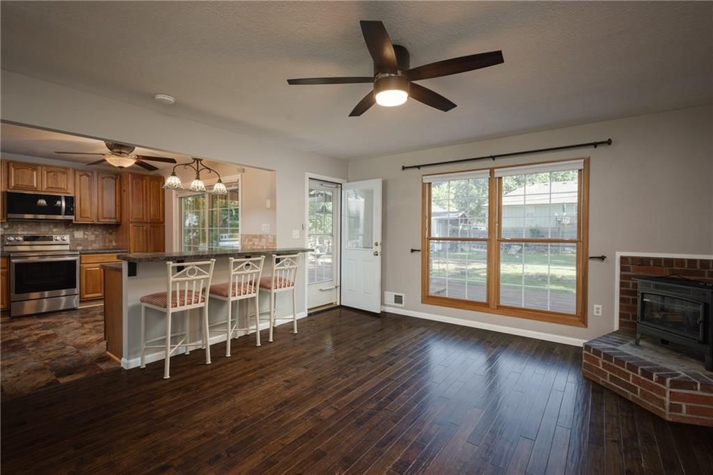 Photo 12 of 47, 13106 E 53rd Terrace, Kansas City, MO 64133