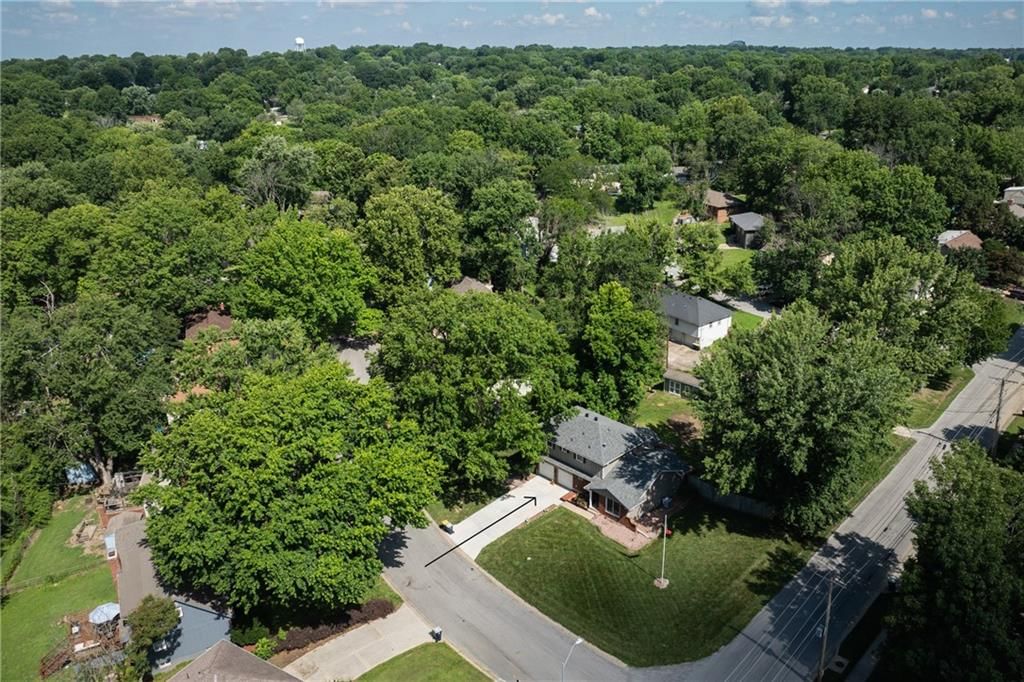 Photo 45 of 47 - 13106 E 53rd Terrace, Kansas City, MO 64133
