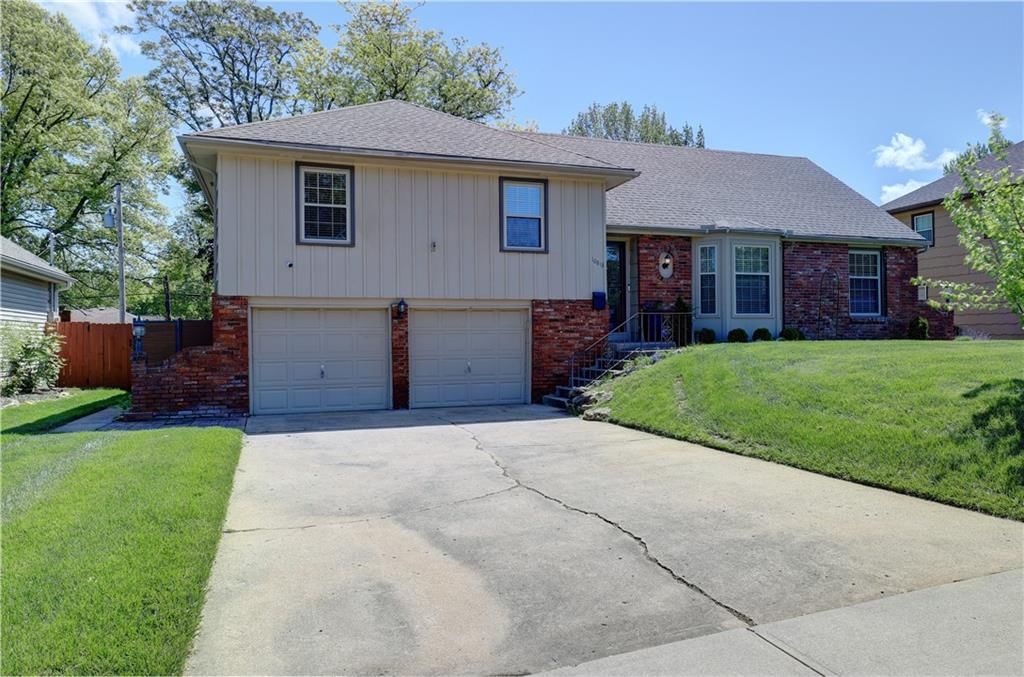 10813 Beacon Avenue — photo 2