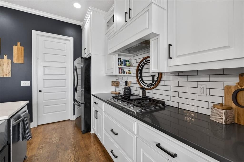 227 SW Eagles Ridge Drive — photo 15