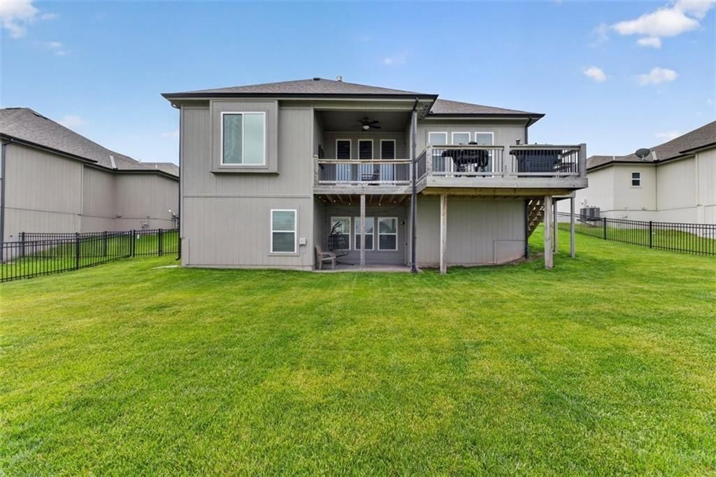 227 SW Eagles Ridge Drive — photo 50