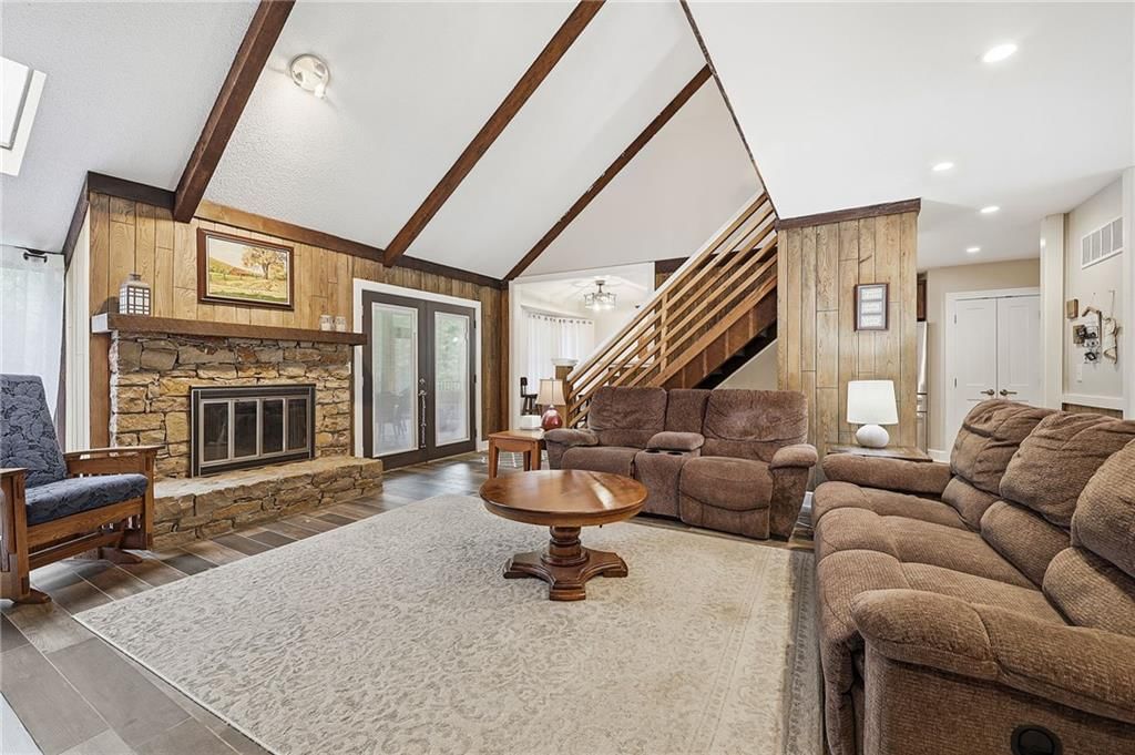 10283 Haskins Street — photo 9