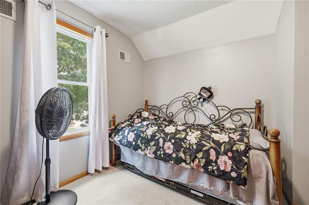 10283 Haskins Street — photo 30