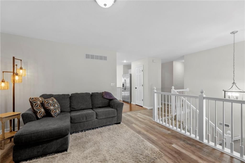 3217 S Elizabeth Avenue S — photo 6
