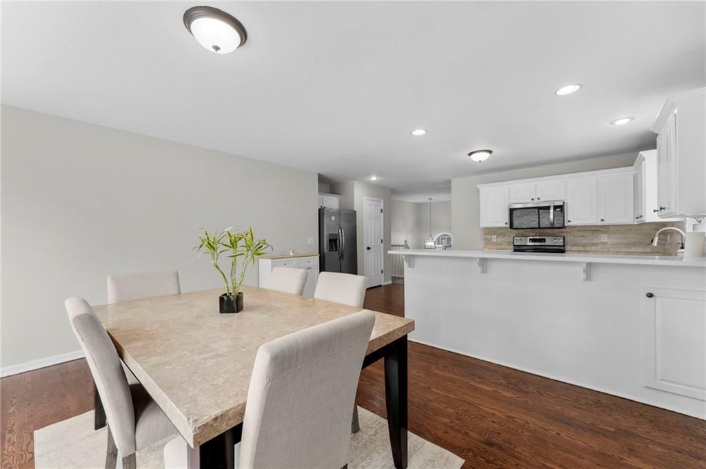 3217 S Elizabeth Avenue S — photo 14