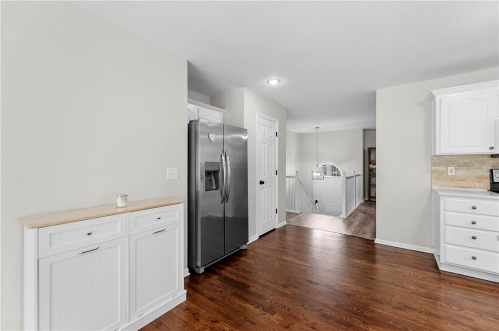 3217 S Elizabeth Avenue S — photo 15