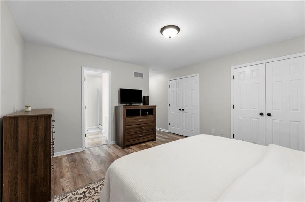 3217 S Elizabeth Avenue S — photo 23