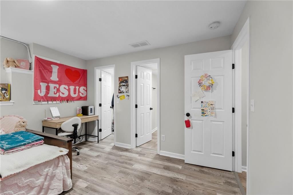 3217 S Elizabeth Avenue S — photo 26