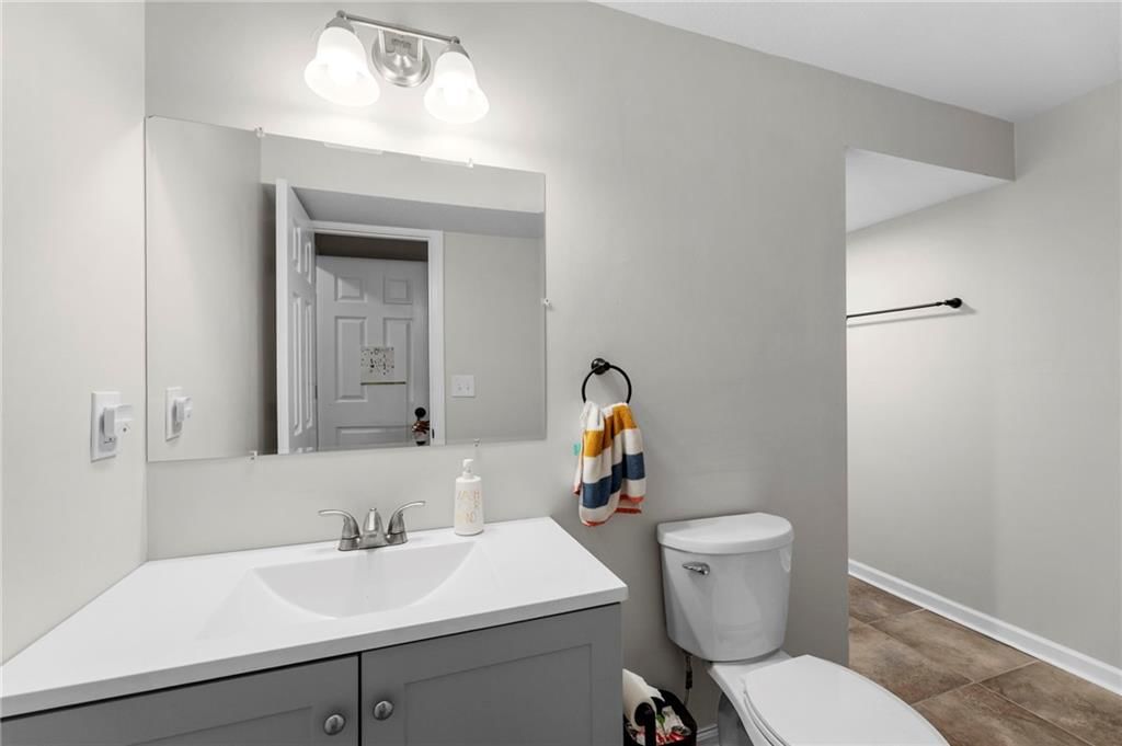 3217 S Elizabeth Avenue S — photo 28
