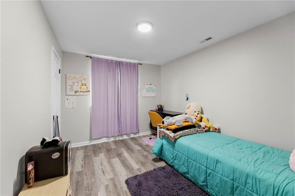 3217 S Elizabeth Avenue S — photo 29