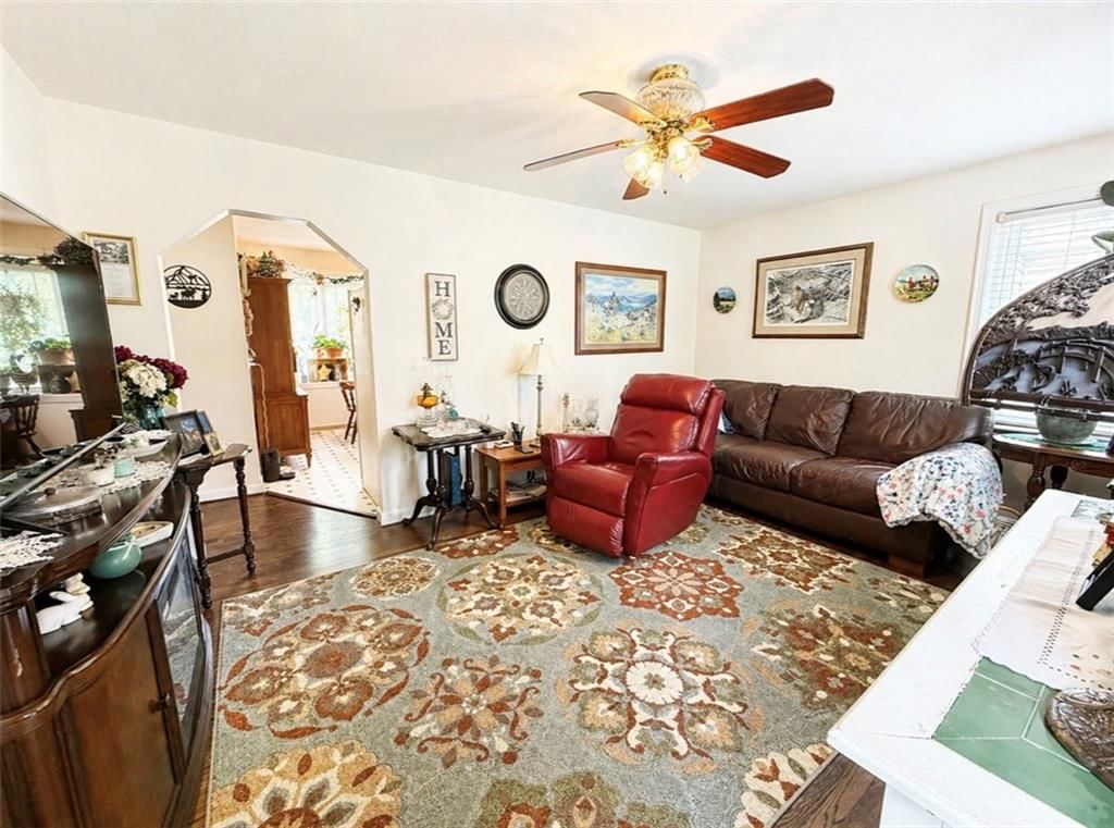 11004 E 78th Street — photo 2