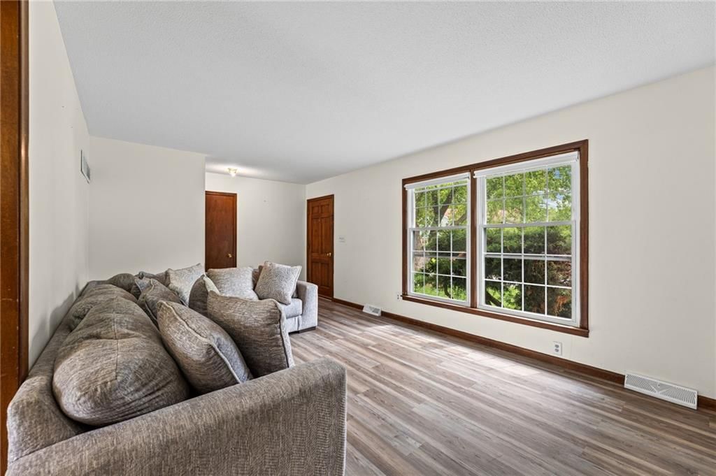 7617 NW Milrey Drive — photo 5
