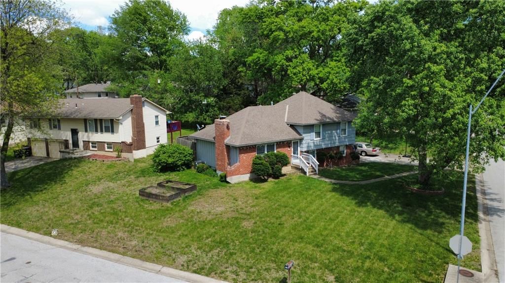 7617 NW Milrey Drive — photo 29