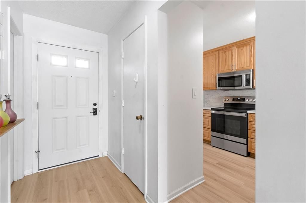 8069 Monrovia Street — photo 5
