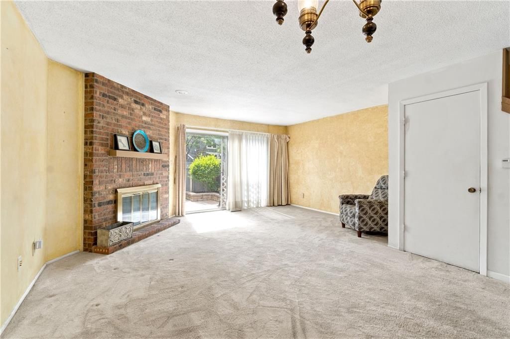8069 Monrovia Street — photo 11